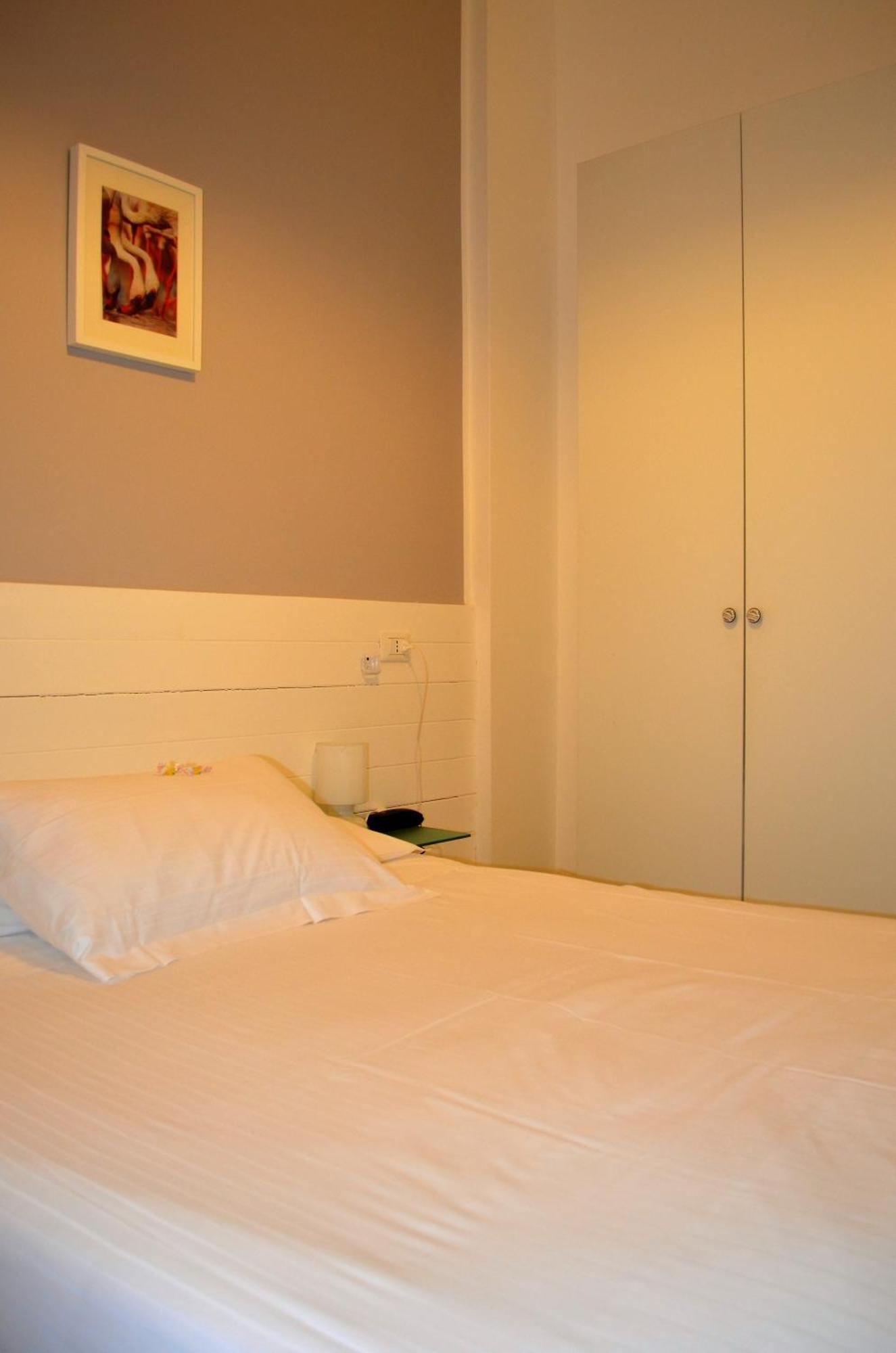 Hotel Spot วาราซเซ ห้อง รูปภาพ