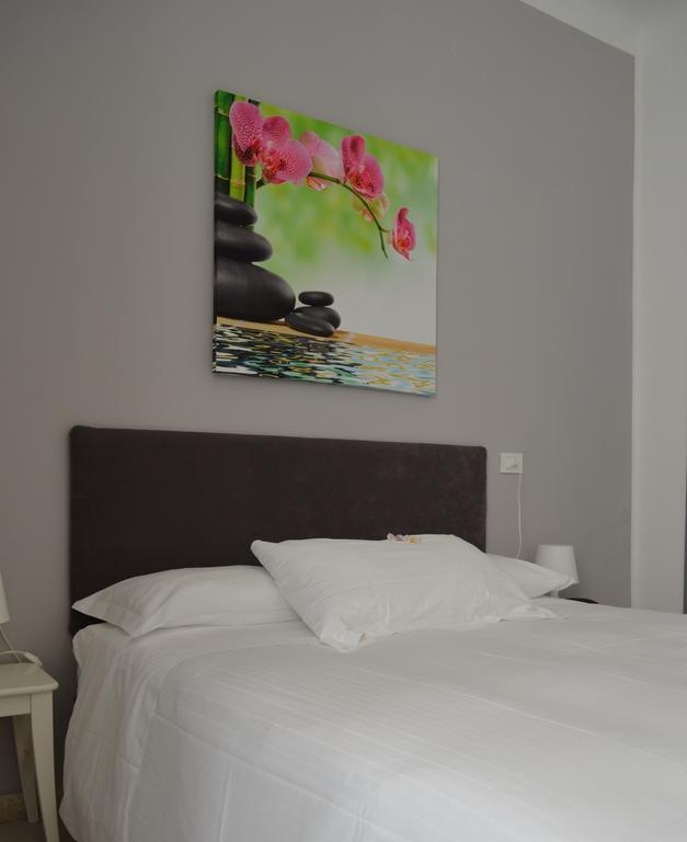 Hotel Spot วาราซเซ ห้อง รูปภาพ
